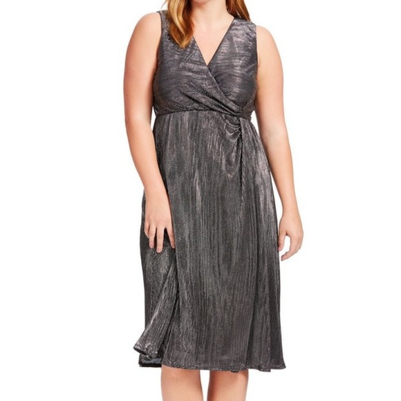 Kiyonna Dresses & Skirts - Spotlight Starry Night Cinch Dress Fits Size 12-14